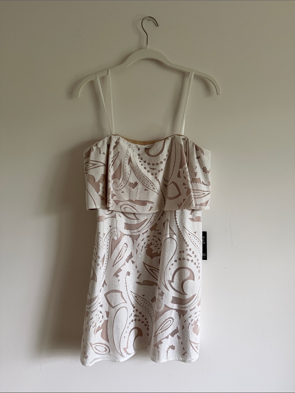 BCBG Max Azria Strapless Paisley Lace Overlay Dress - Cream & Taupe 8 NWT
